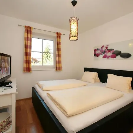Exclusive Apartments: Zell Am See-kaprun With Sommerkarte & Tauern Access Apartment